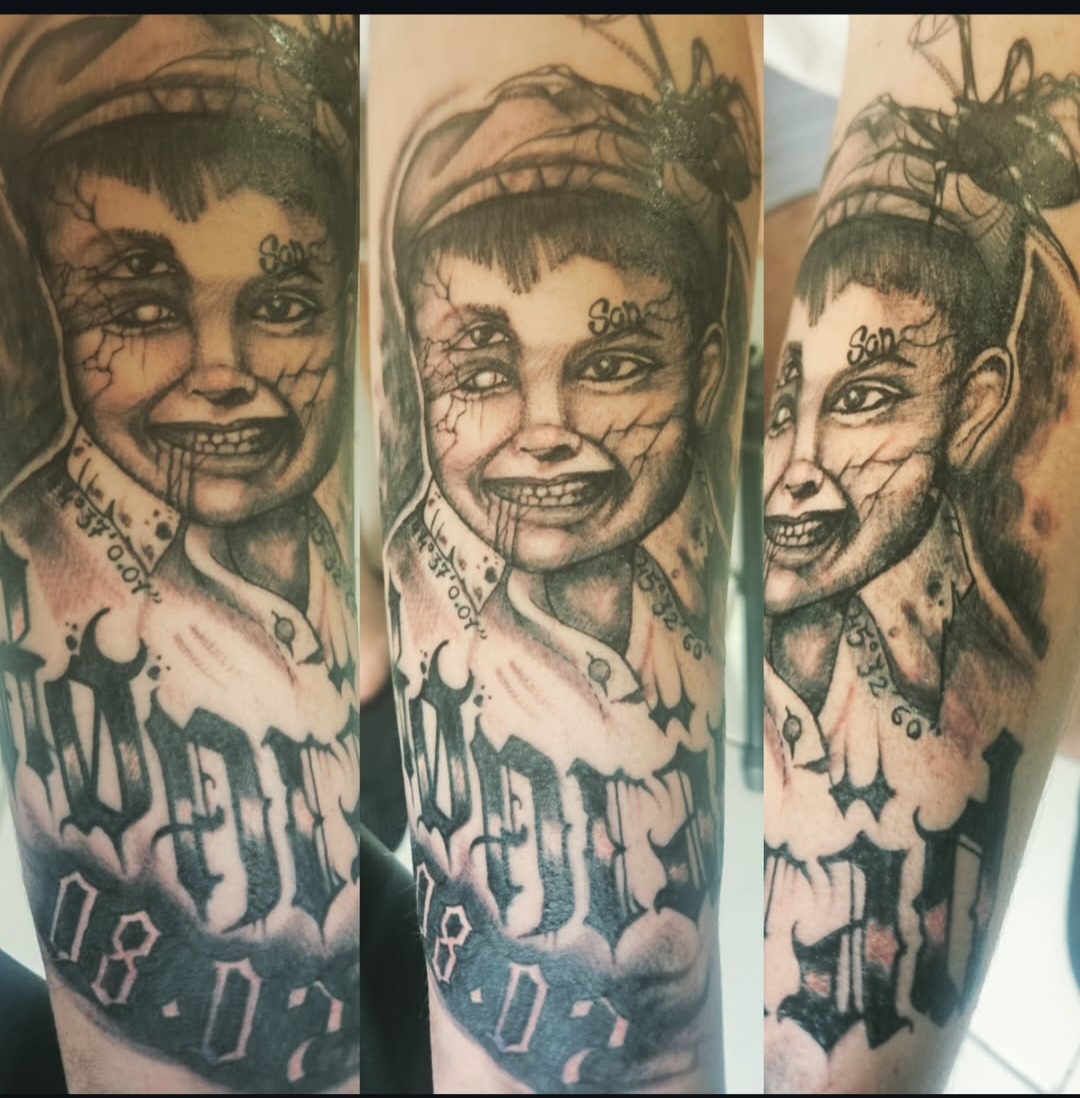 Photo - Sick Dolls