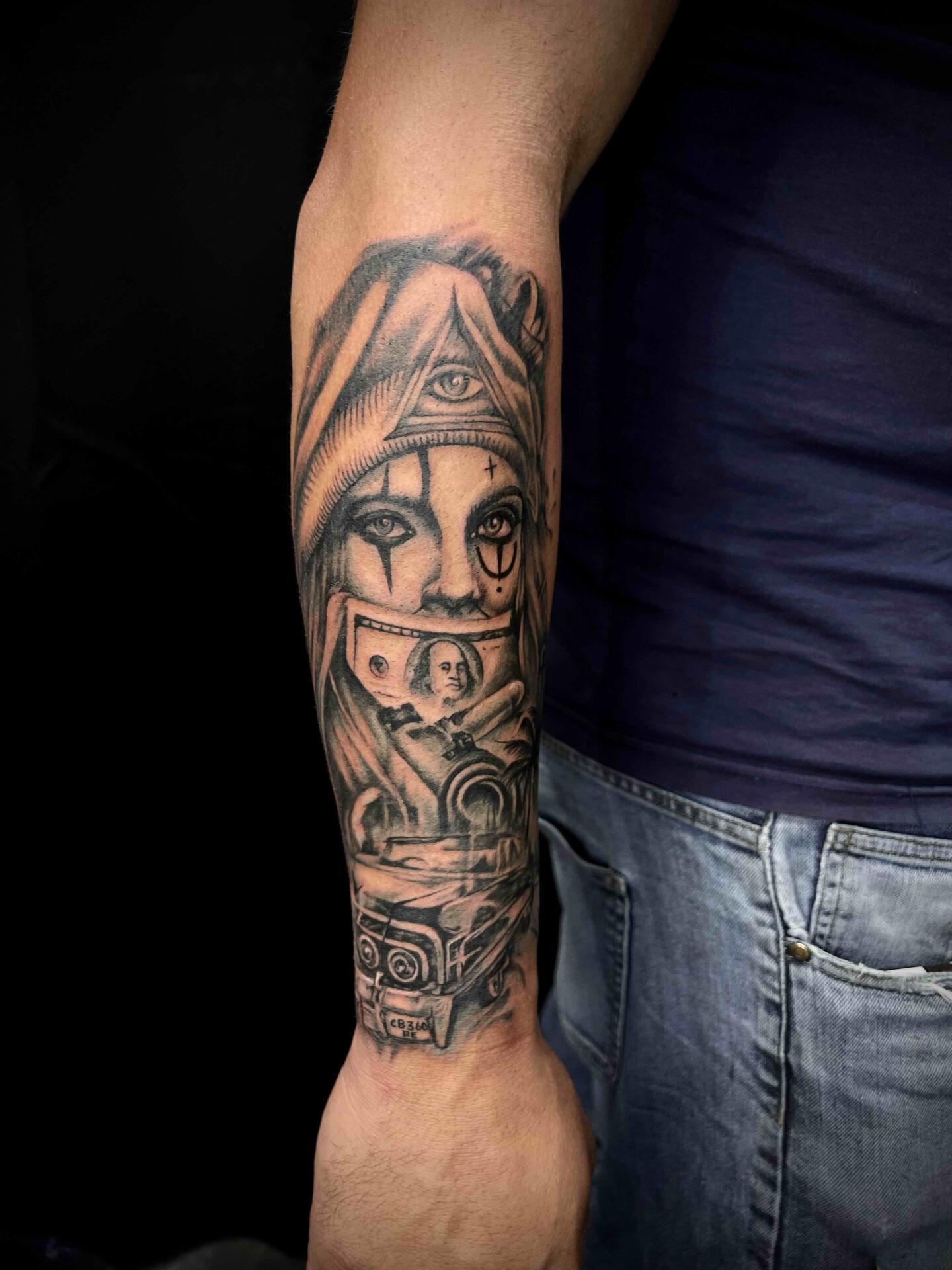 Photo - Black Pearl Tattoo