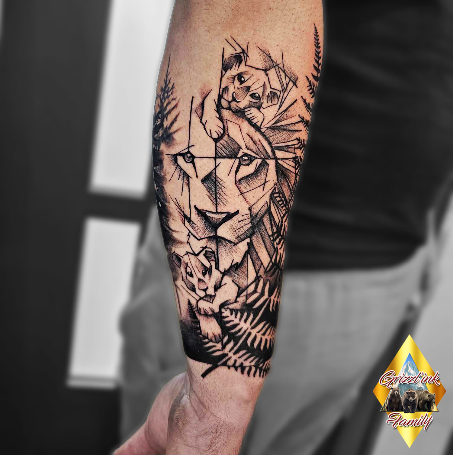 Photo - Grizzl_Ink