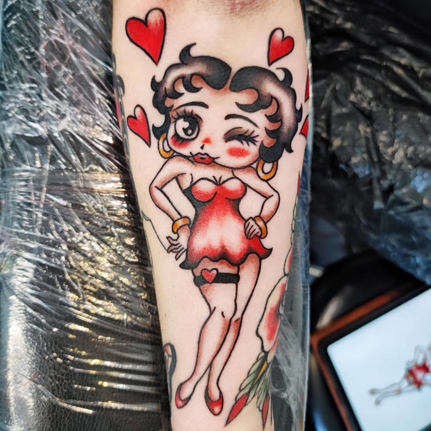 Photo - Hannah Stigma Tattoo Trier