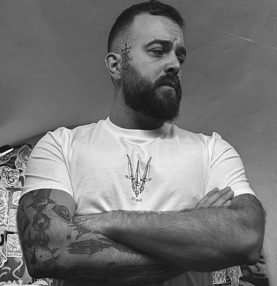 Photo - Mpoil Tattoo