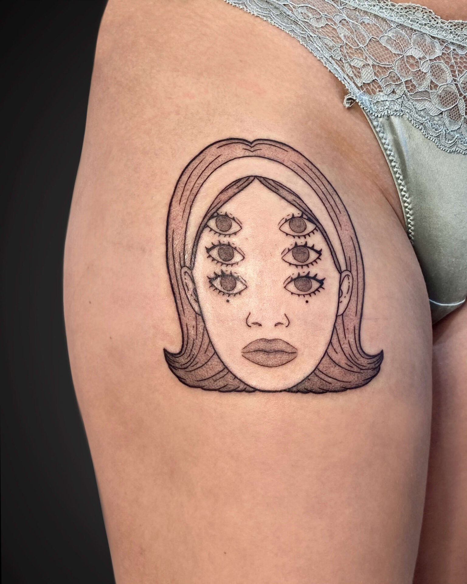 Photo - Vendredi Treize Tattoo
